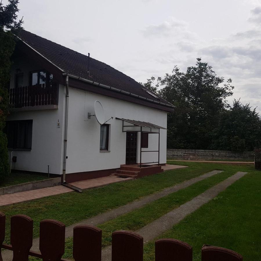 Czinege Vendégház - Nagy ház Poroszló Extérieur photo